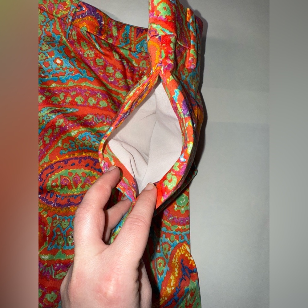 Lauren Ralph Lauren Paisley Shorts Size 14 Orange Multicolor Preppy Resort - Picture 7 of 10